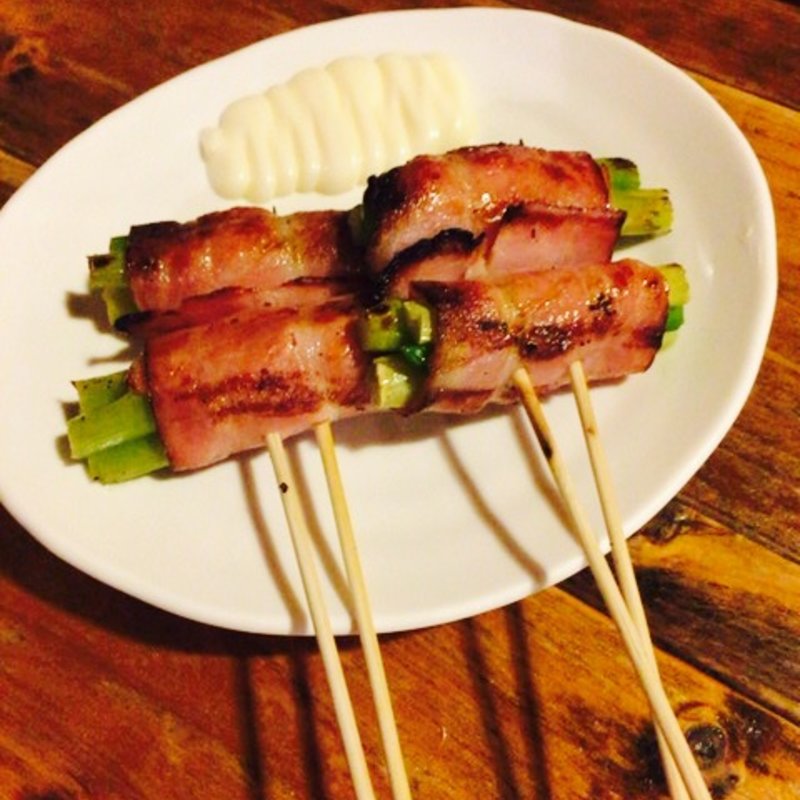 アスパラベーコン(よりみちや)