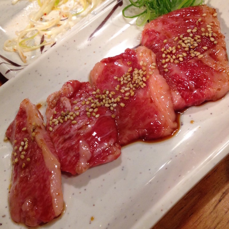 黒カルビ(炭火焼肉ホルモン 徳臓 )