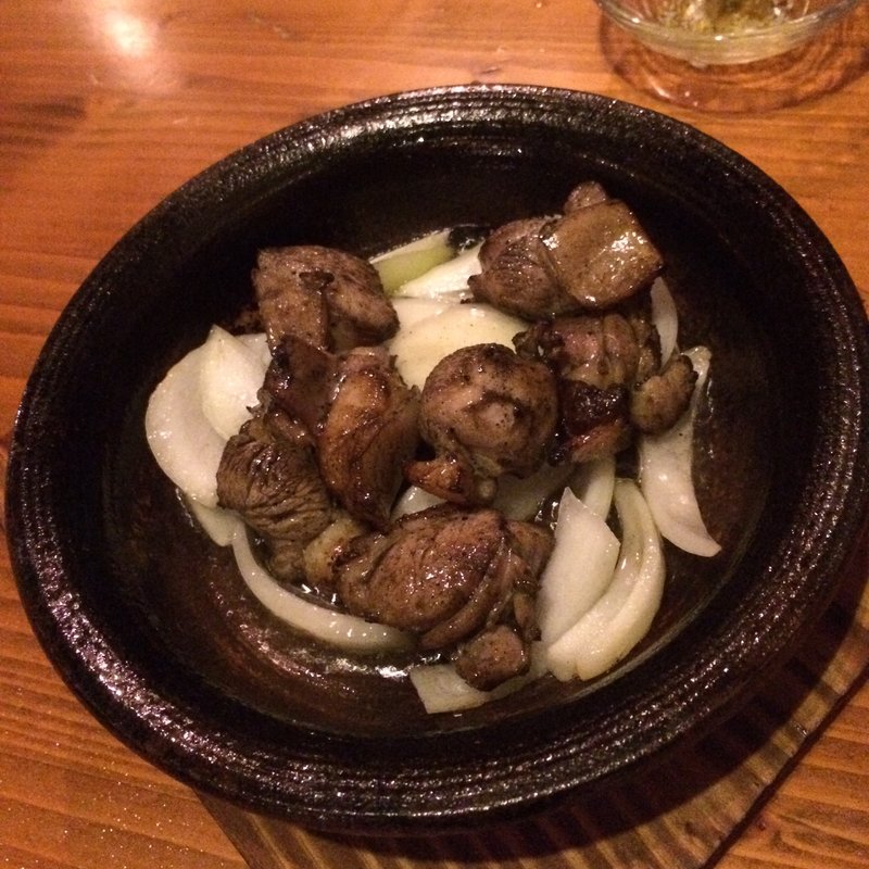 熟成鶏もも肉の炎の黒焼き(ちゃぼ)