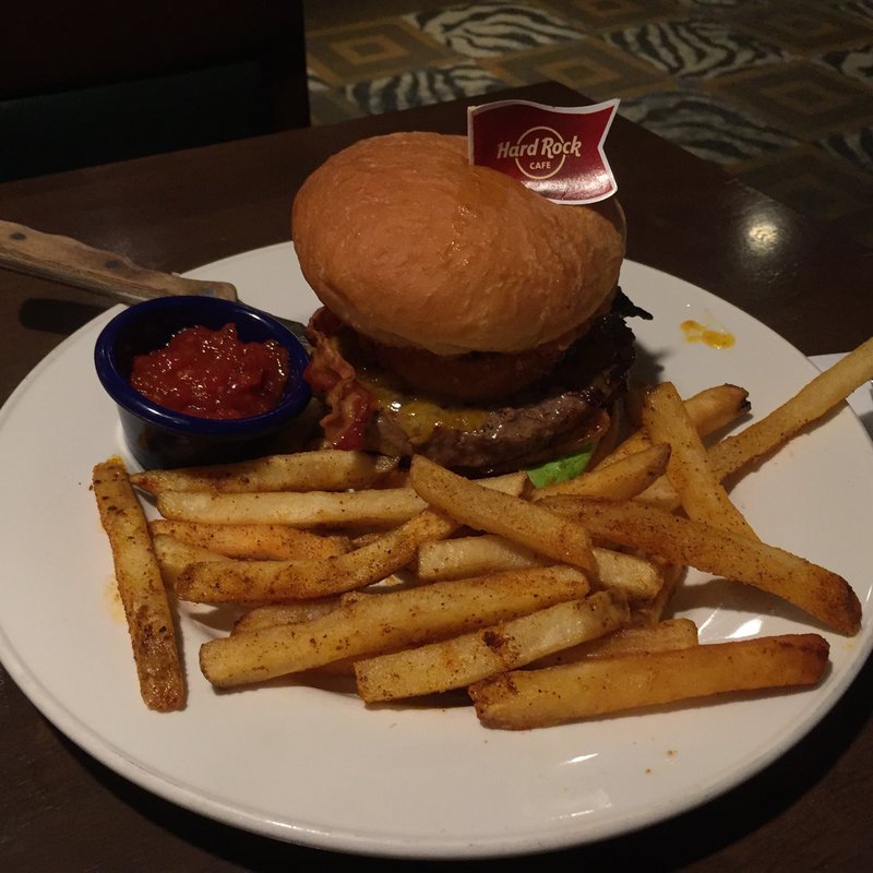 レジェンズバーガー(Hard Rock Cafe)