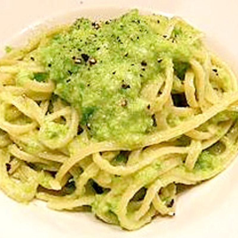 サヤインゲンとパルミジャーノチーズのリングイネ(ラ・バレーナ)