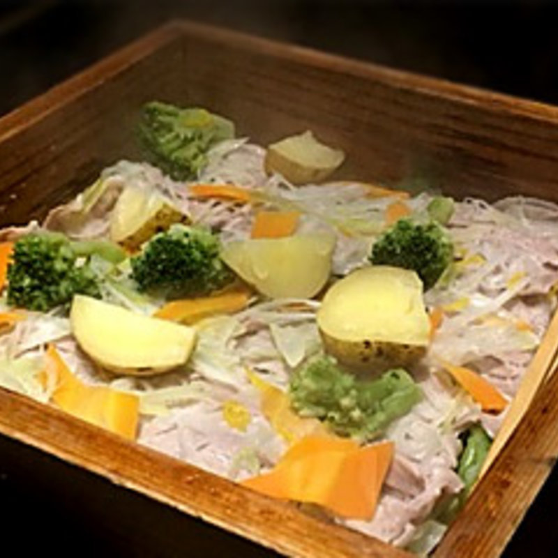 十品目野菜のポタージュ蒸篭蒸し(霧乃個室 清郎 品川 )