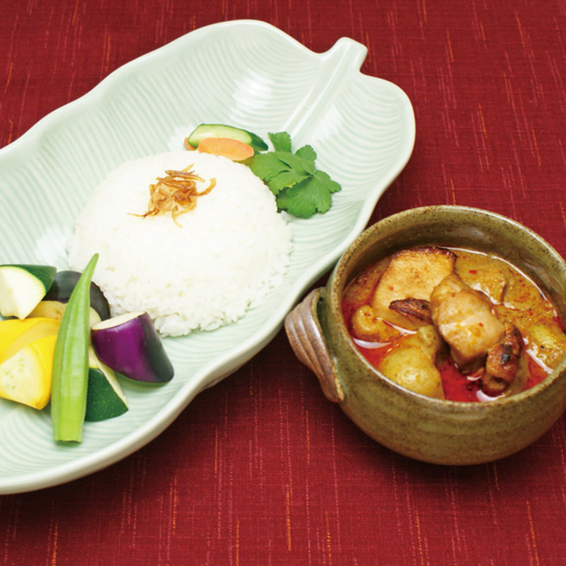 ココナッツチキンカレー(Enak Enak エナエナ 市川店)