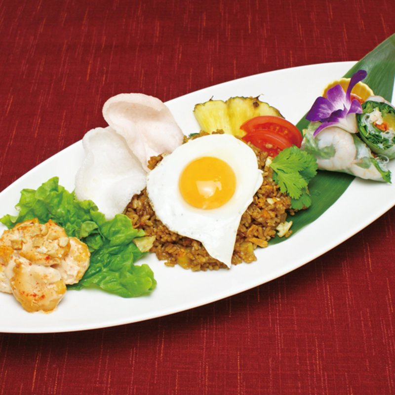 ナシゴレン＆海老マヨプレート(Enak Enak エナエナ 市川店)