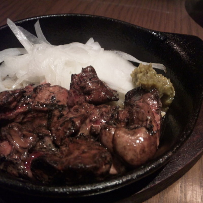 薩摩地鶏のレバー炙り黒焼き(トサカ （ＴＯＳＡＫＡ）)