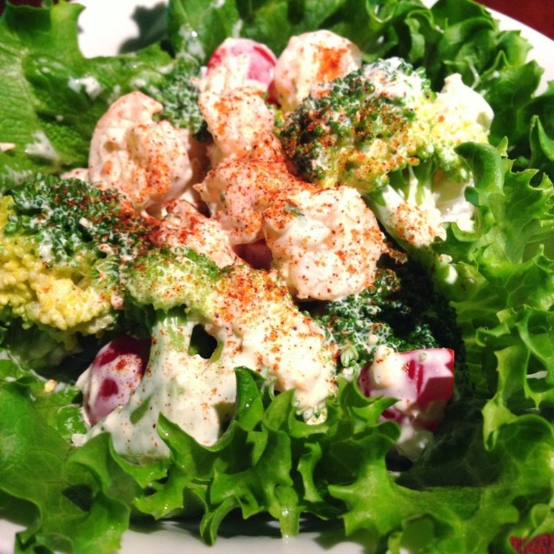 海老とブロッコリーのタルタルサラダ(Public ARROW'S)