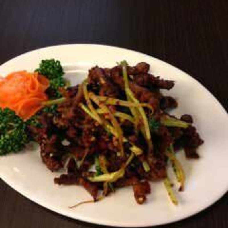 牛肉細切り唐辛子炒め(多謝 大井町店 （トォシェ）)