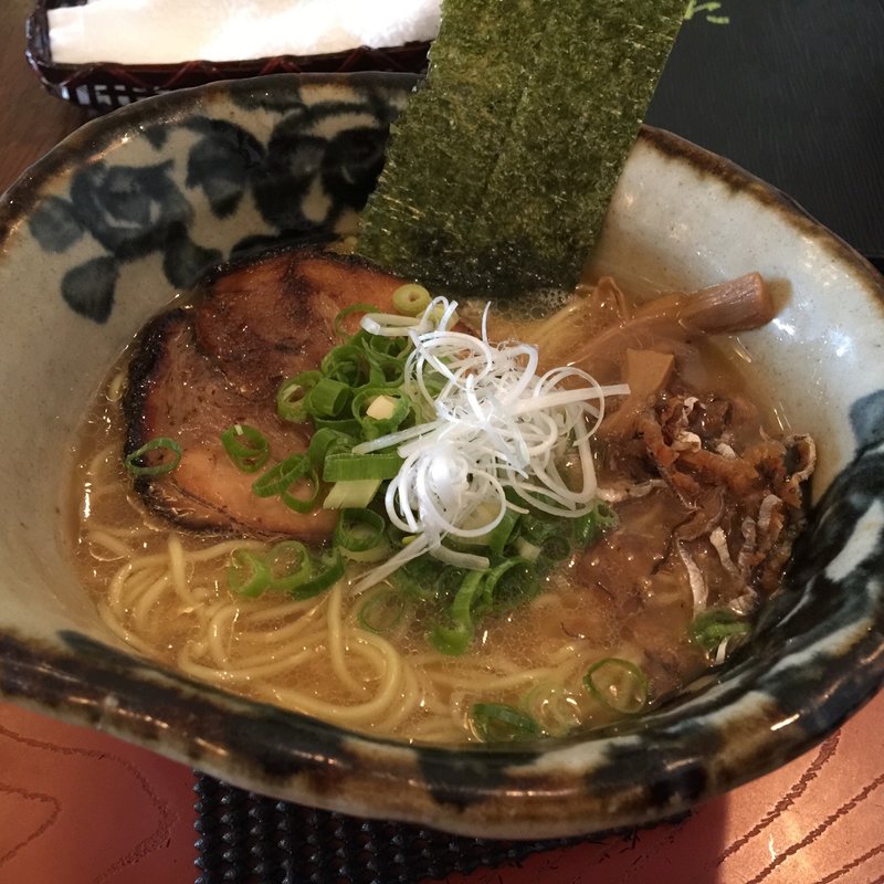 ラーメン 醤油 鱧出汁(めん処しかた)
