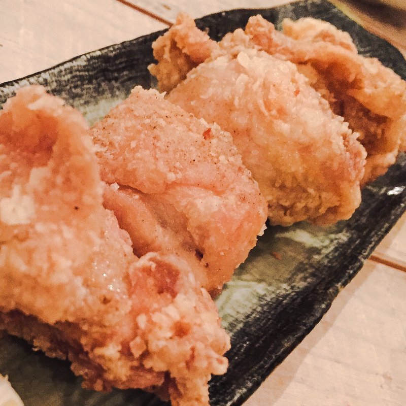 塩とコショーの鶏唐揚げ(港町食堂 )