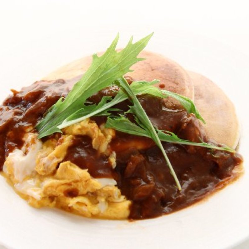 ビーフカレーパンケーキ(miel miel)