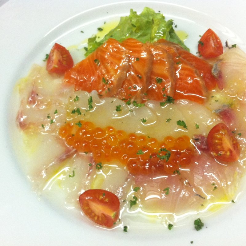 本日鮮魚のカルパッチョ(ミカヅキ （MIKAZUKI）)