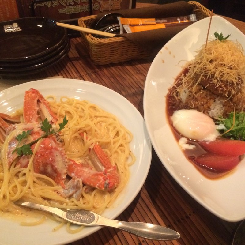 パスタとロコモコ(リゾート （Resort）)