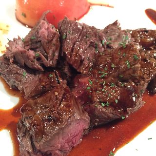 牛ハラミステーキ(熟成肉 肉バル CARNE BAR KATETE 虎ノ門店)