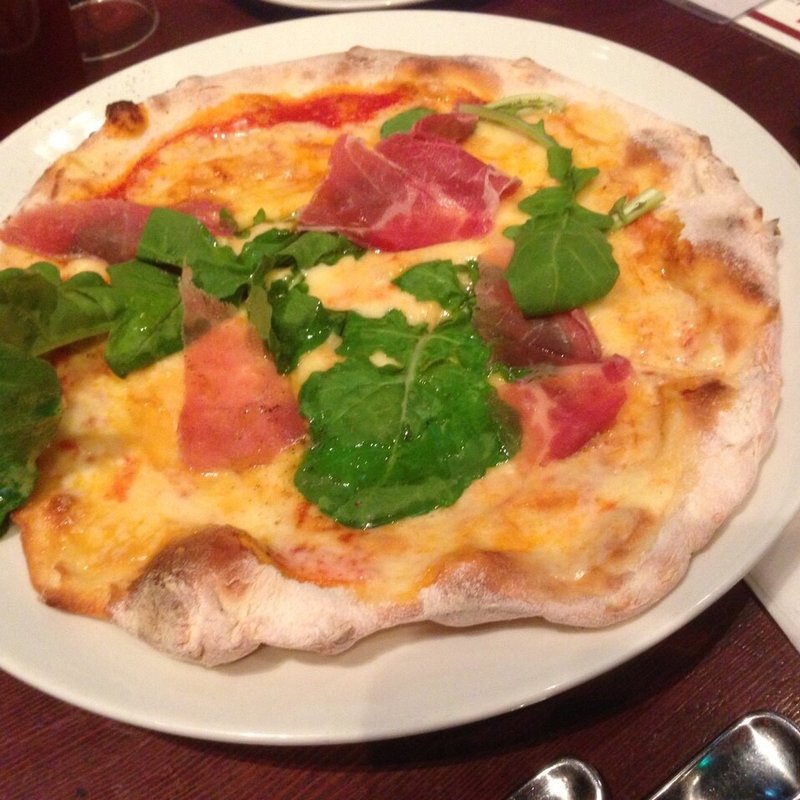 プレーンピッツァ(ピエーノ （PIENO）)