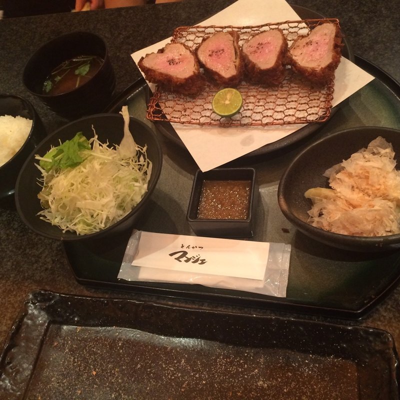 ヒレ定食(とんかつ マンジェ)