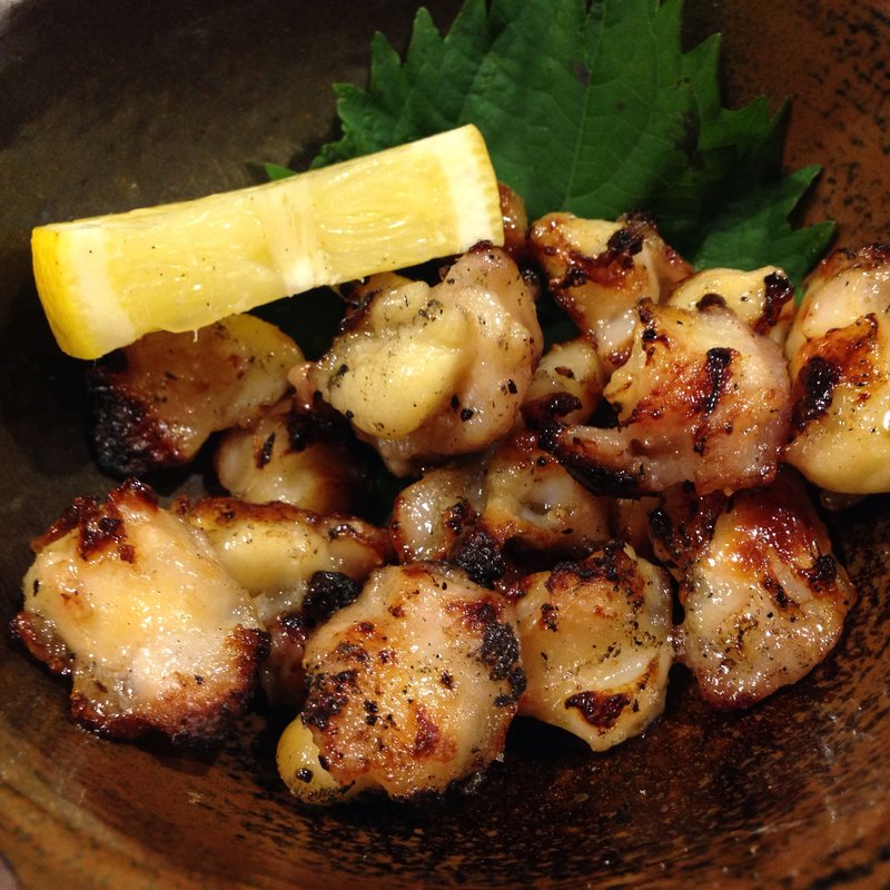 炙りなんこつ(とりひげ 本店 )