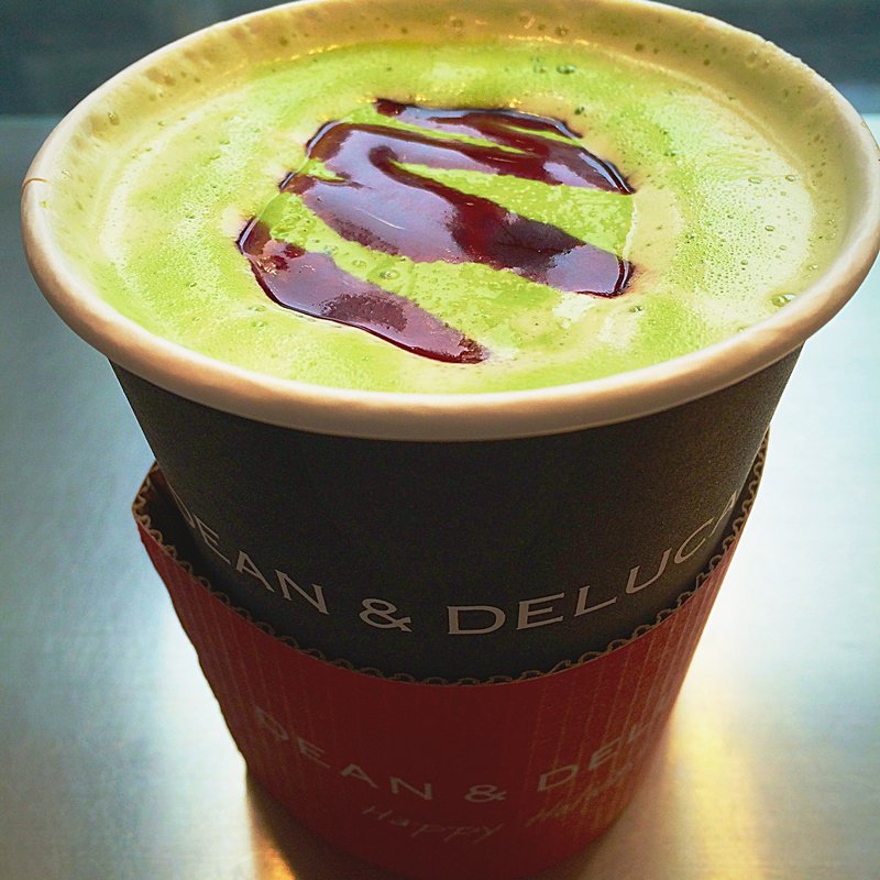 ピスタチオラテ(DEAN & DELUCA 新宿)