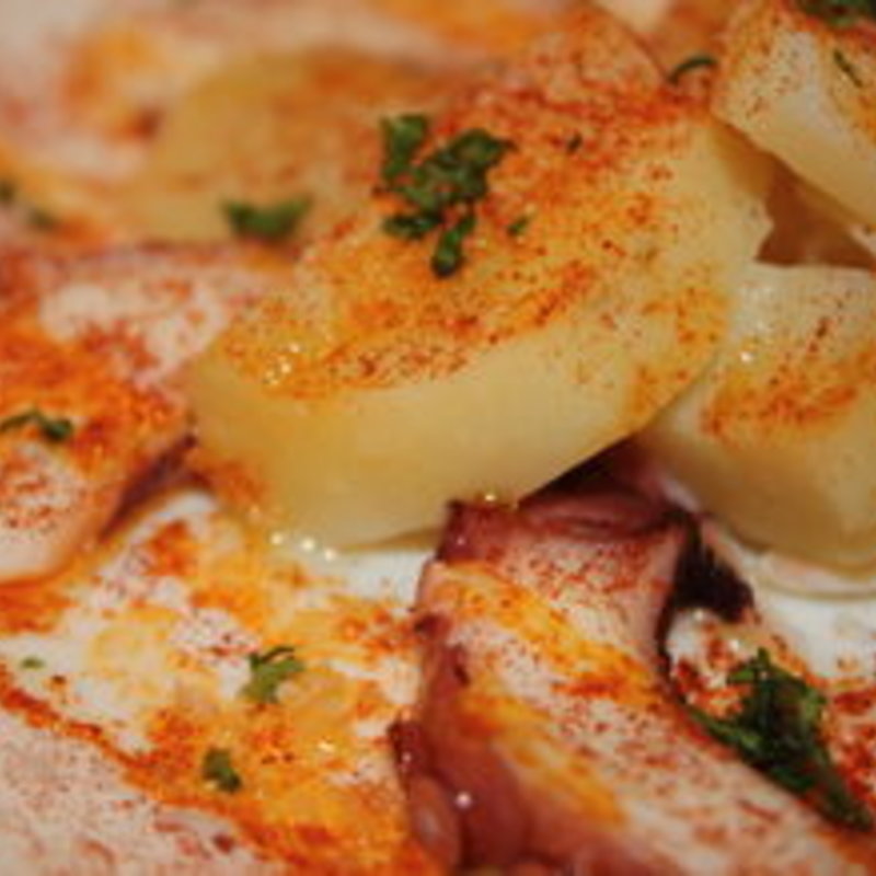 タコのガリシア風(バル・アキ （Bar Aqui）)