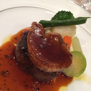 牛肉とフォアグラ(ウェスティンホテル東京 （THE WESTIN TOKYO）)