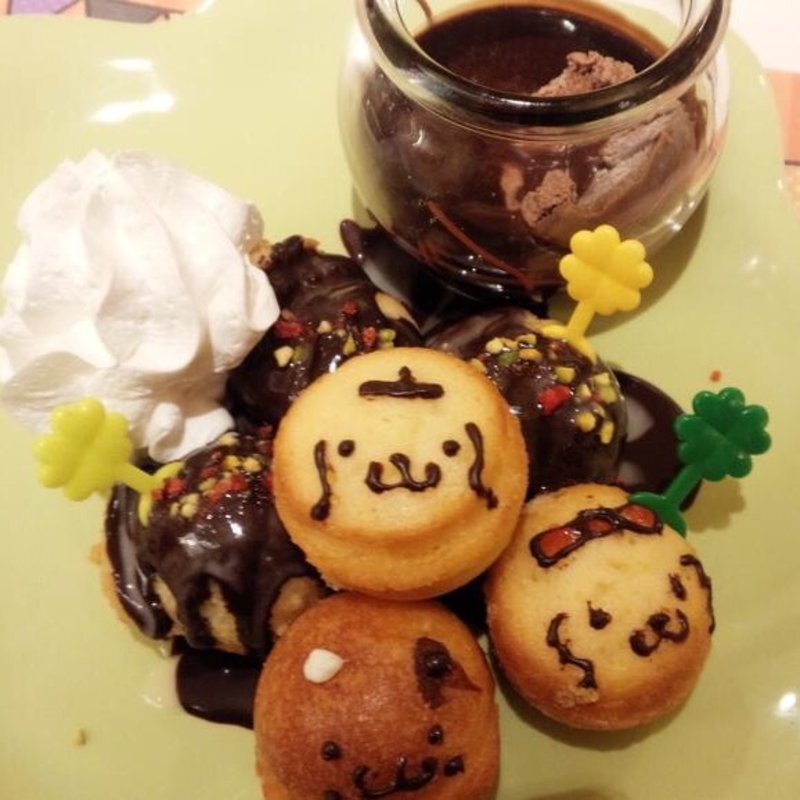 まるでたこ焼きチョコフォンデュ(ポムポムプリンカフェ 梅田店)
