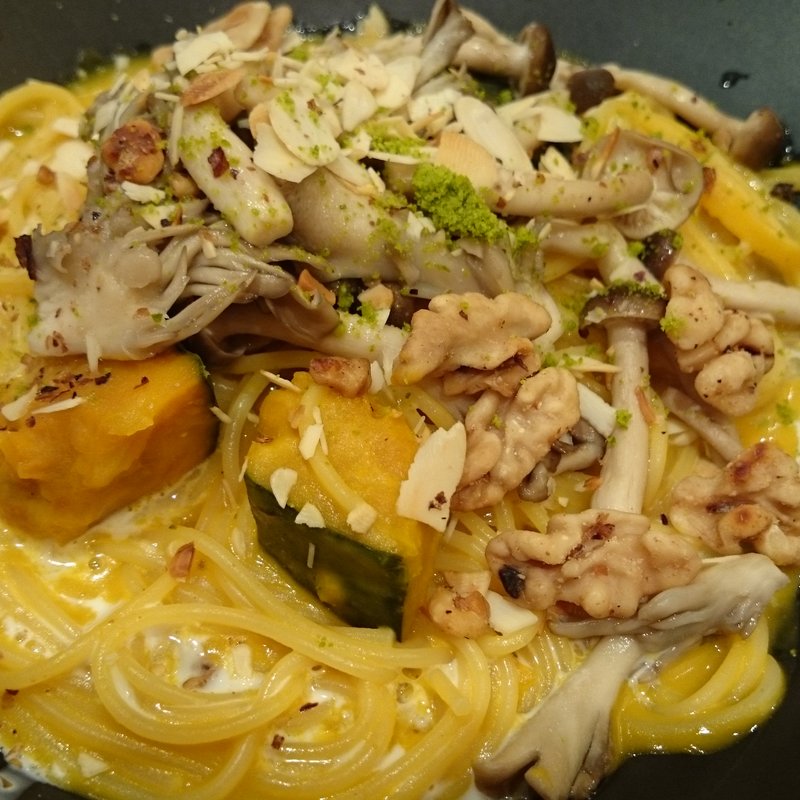 かぼちゃときのこのクリームぱすた(こなな ルミネ立川店)