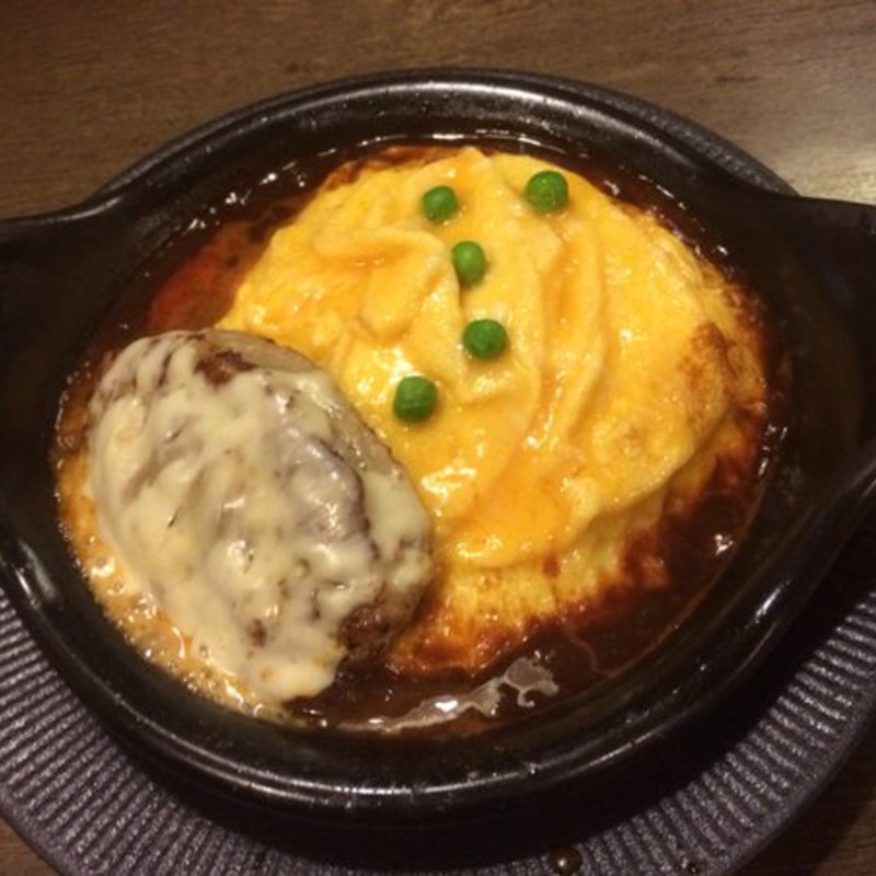 オムライス チーズハンバーグ(NAKA （ナカ）)