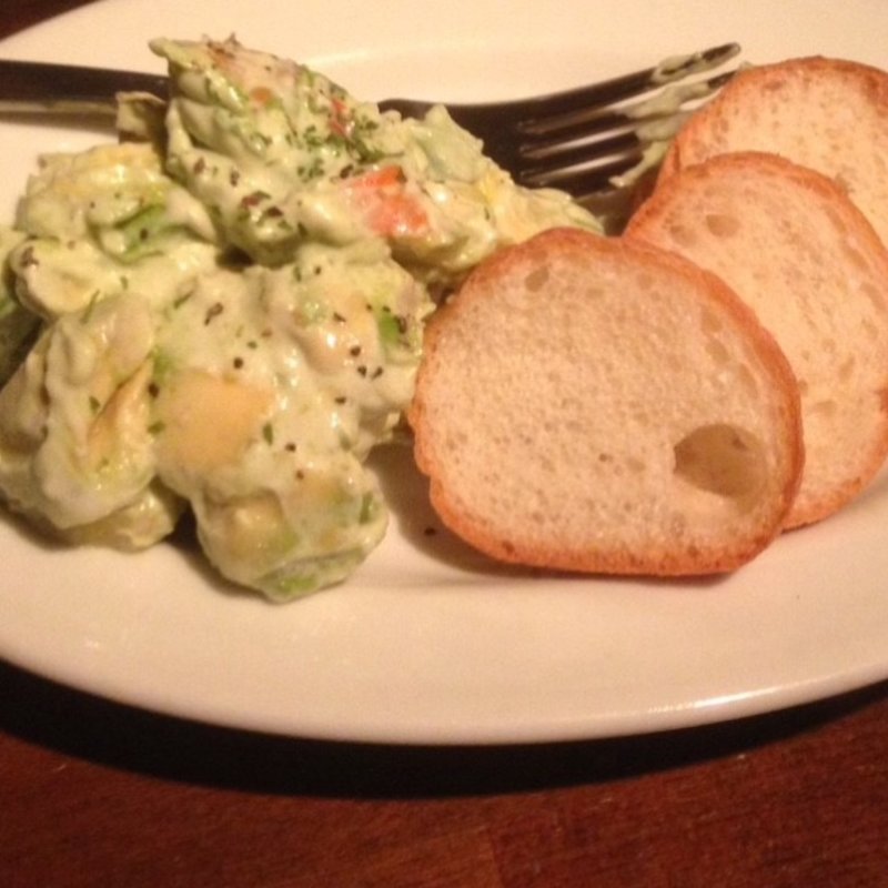 海老とアボカドのタルタル(agmo （アグモ）)