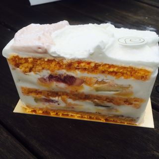 ジャポネ(パティスリー リョーコ)