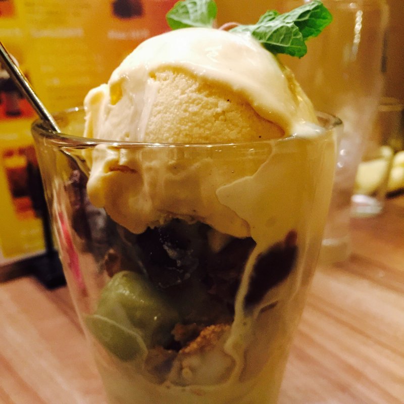 白玉と小豆のチェー(ベトナムビストロ asiatico（アジアティコ）)