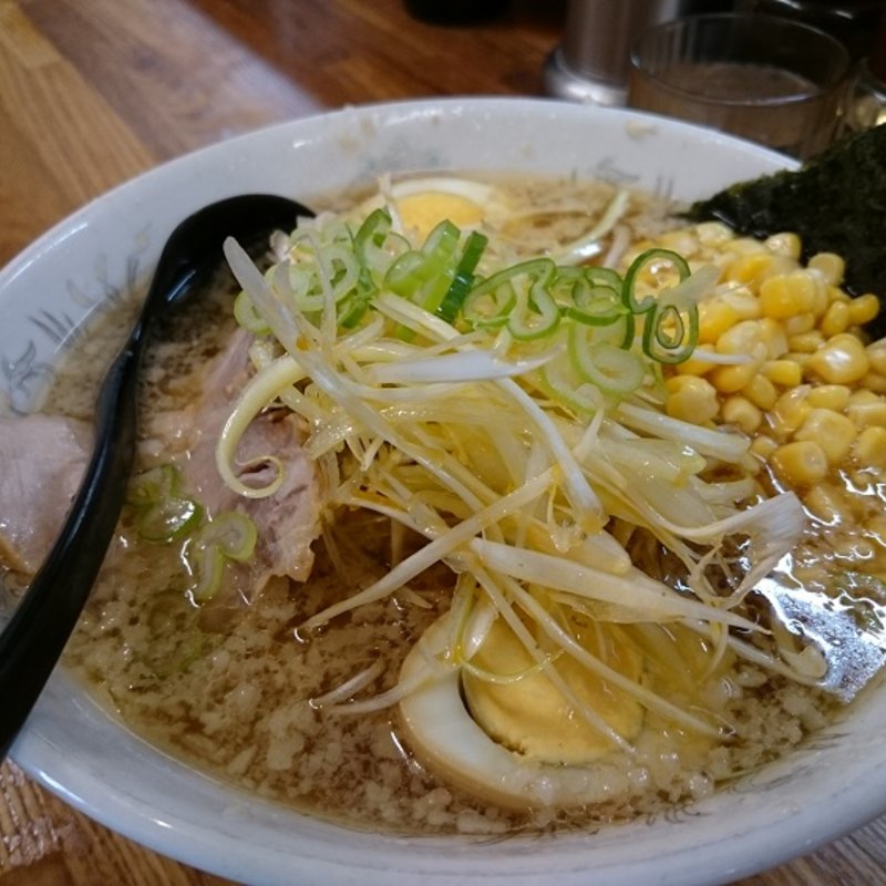 三水らーめん（中盛）(らーめん 三水)