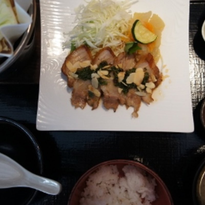 週替わり御膳(百灯瀬 （モモトセ）)