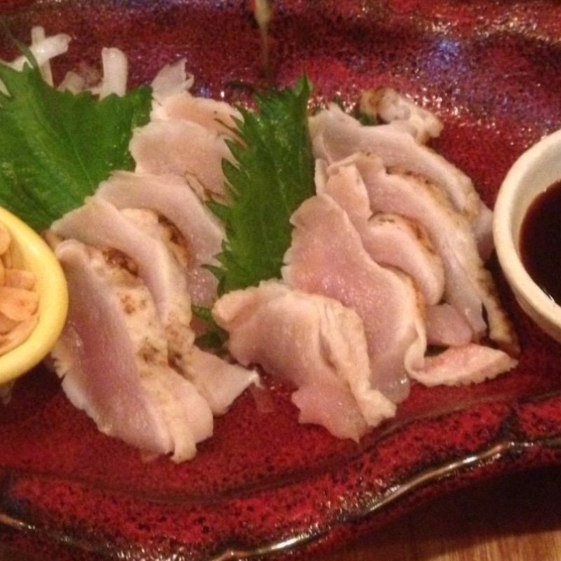 地鶏のたたき(宮崎料理 万作 グランフロント大阪店)