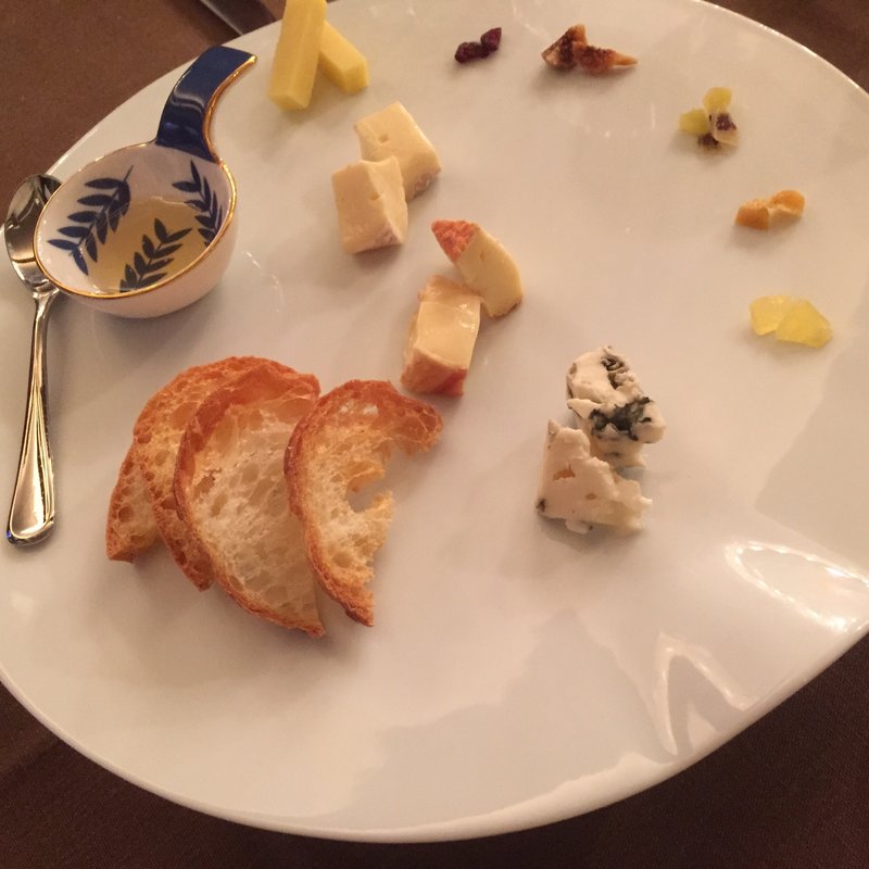 チーズ盛り合わせ(芦屋フレンチ北じま)