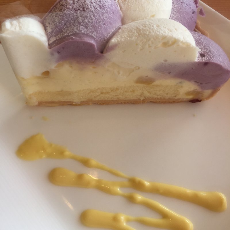 紅芋のタルト(ダッキーダック 横須賀店)