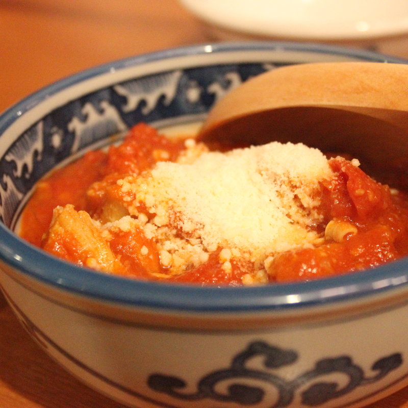 ハチノストマト(兜町 もつ千 （カブトチョウ モツセン）)