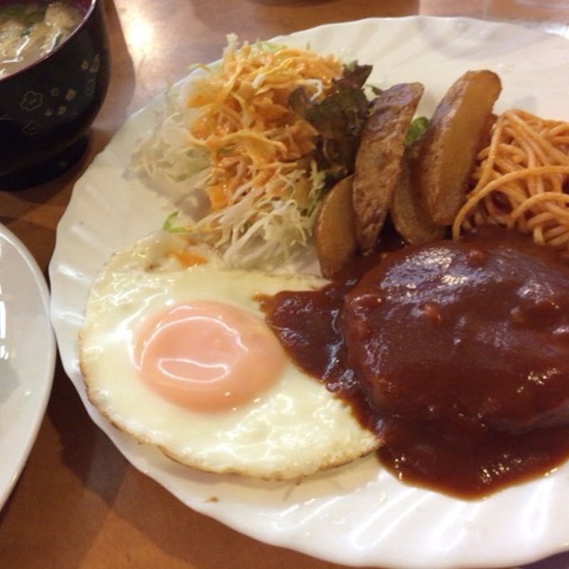 日替わりハンバーグ定食(ジャバ )