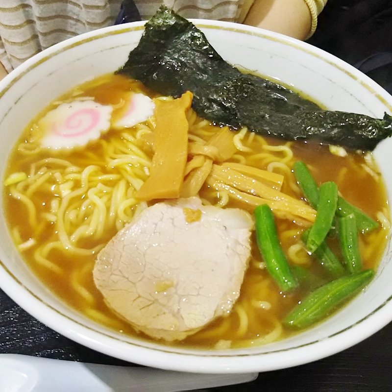 大盛りラーメン(（有）吉田屋餅菓子店)