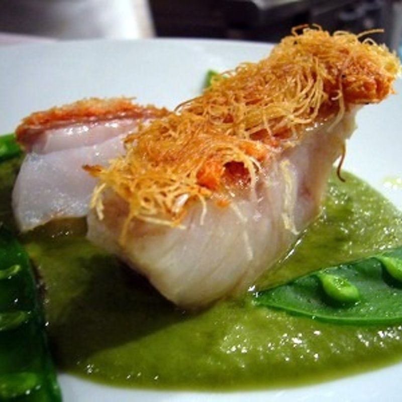 真鯛のポワレ(オーグードゥジュール メルヴェイユ)