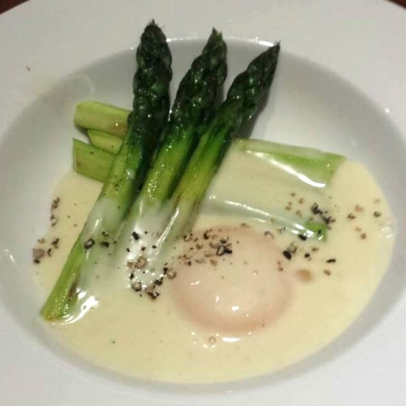 グリーン車アスパラガスのチーズフォンデュ(HAMBURG LABO （ハンバーグ ラボ）)