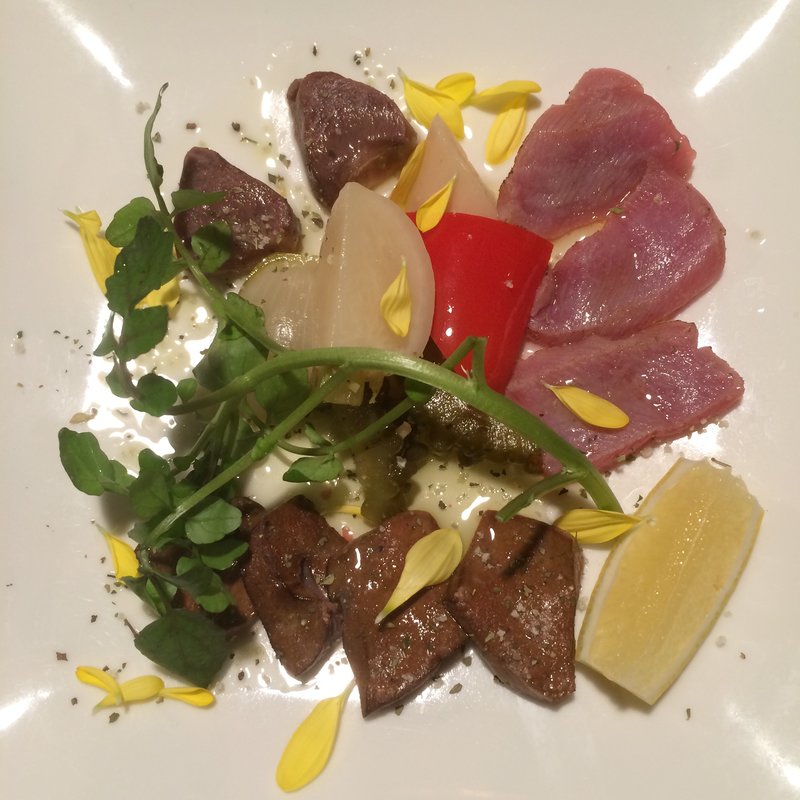 ダチョウの炙りカルパッチョ(Body Blow （ボディ・ブロー）)