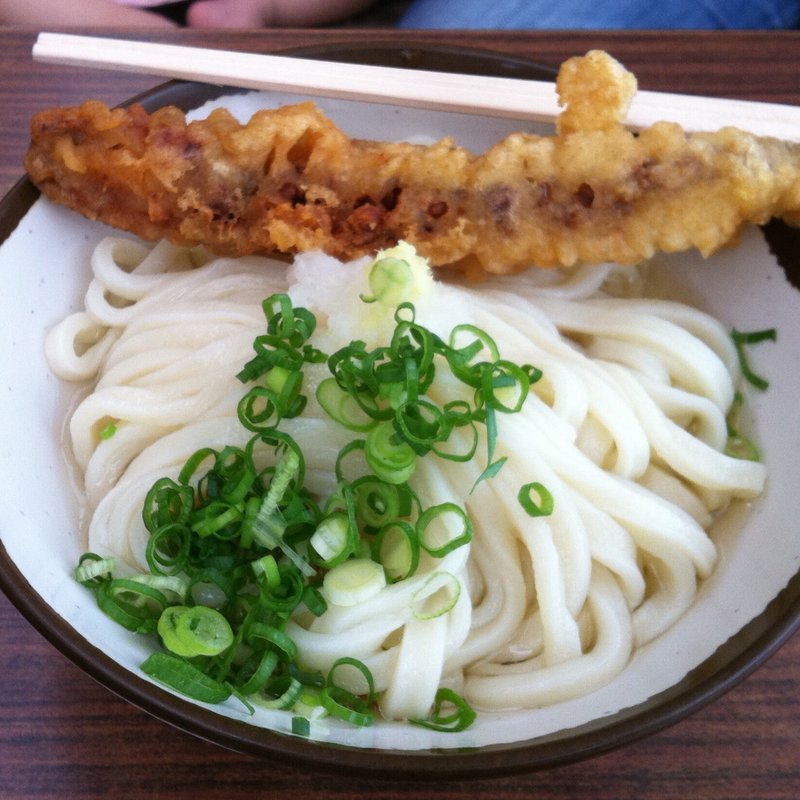 熱いうどん 小(一玉)(なかむら)