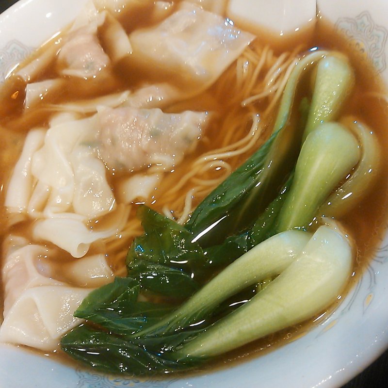 ワンタンメン(中華料理 唐園)