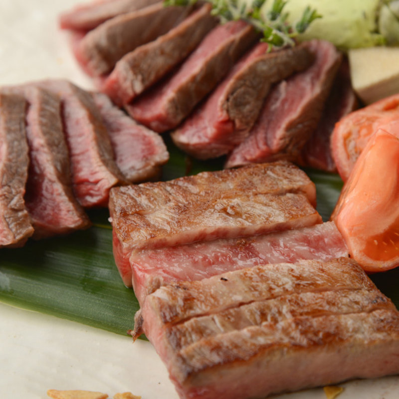 熟成サーロインステーキ(円居 神楽坂別邸 （MADOy）)