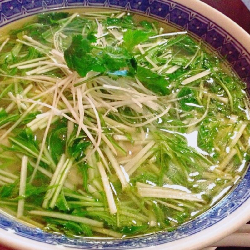 鶏麺(餃子荘紅蜥蜴 桜新町店)