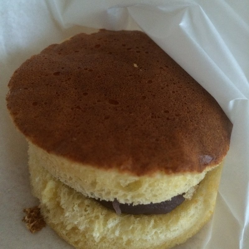 どら焼きシフォン　こしあん(成城散歩)