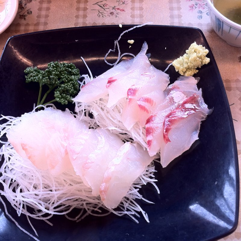 黒鯛ヒラメの2点盛り(ばんや )