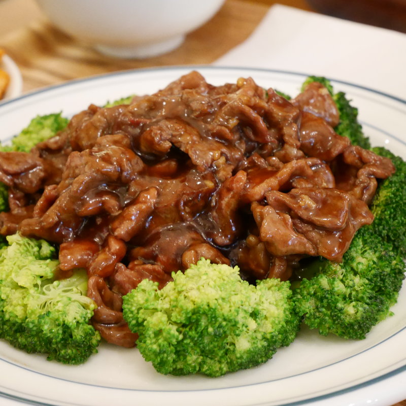 牛肉のオイスターソース炒めセット(紅虎家常菜 佐野プレミアムアウトレット店 )