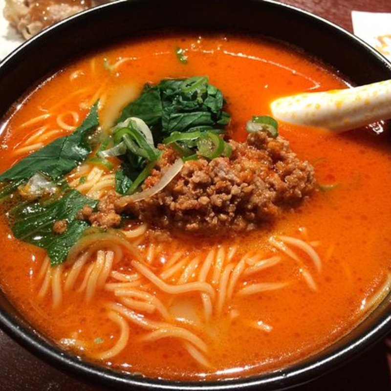 五穀豊穣の担担麺(王朝)