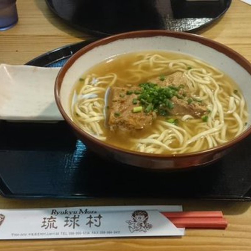 ソーキそば(沖縄料理居酒屋 琉球亭 高田馬場店 （おきなわりょうりいざかや りゅうきゅうてい）)
