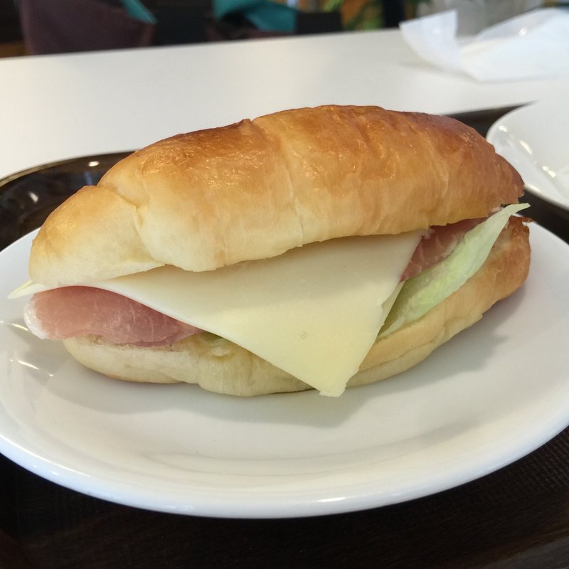 生ハムとチーズのサンド(ほっとはあと 西大路御池店 （ＨＯＴ ＨＥＡＲＴ）)